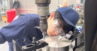 加工の様子の写真